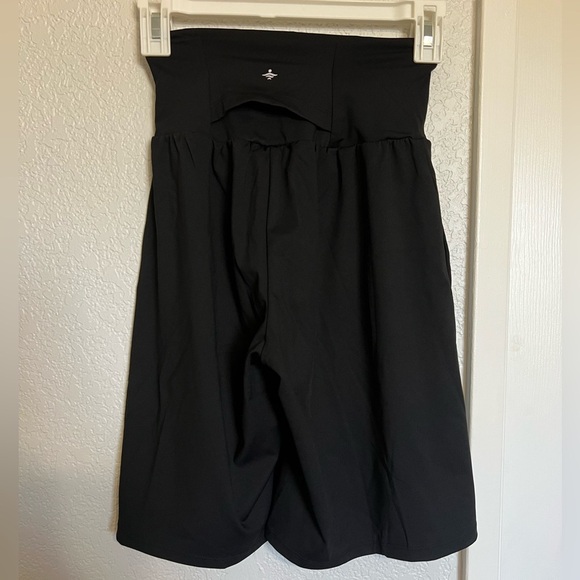 Halara Softlyzero™ Airy High Waisted Cool Touch Yoga Bermuda Shorts - Picture 8 of 12